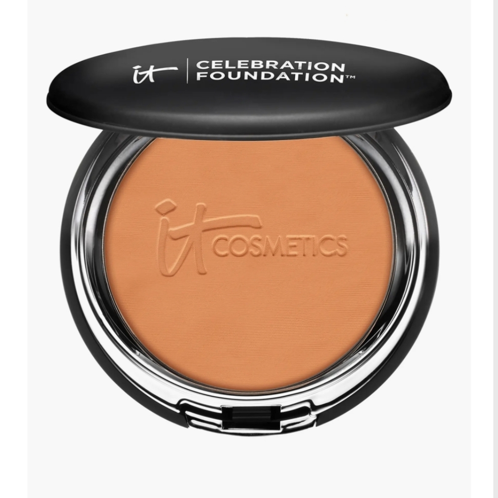 IT Cosmetics Foundation Box